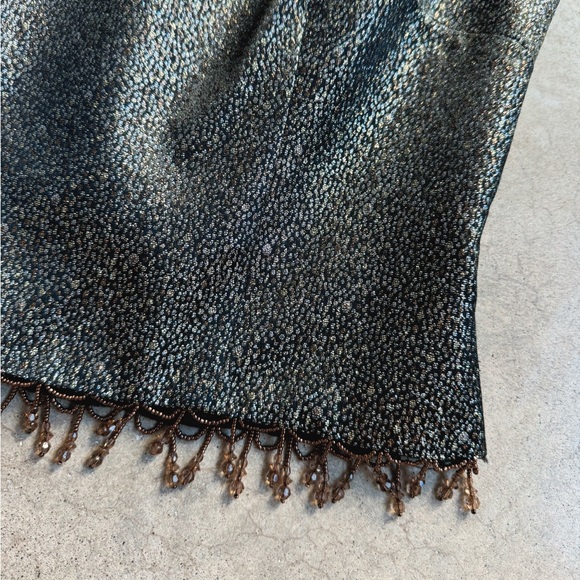 Vintage Cachet Metallic Beaded Trim Cropped Tank - Picture 4 of 8